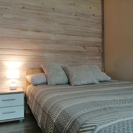 Apartamenti Miera Osta Liepāja Kültér fotó